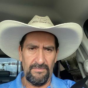 Meet your Posher, Sergio